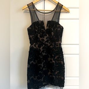BCBG cocktail Dress Size 2 - Excellent Condition!!! Only worn twice